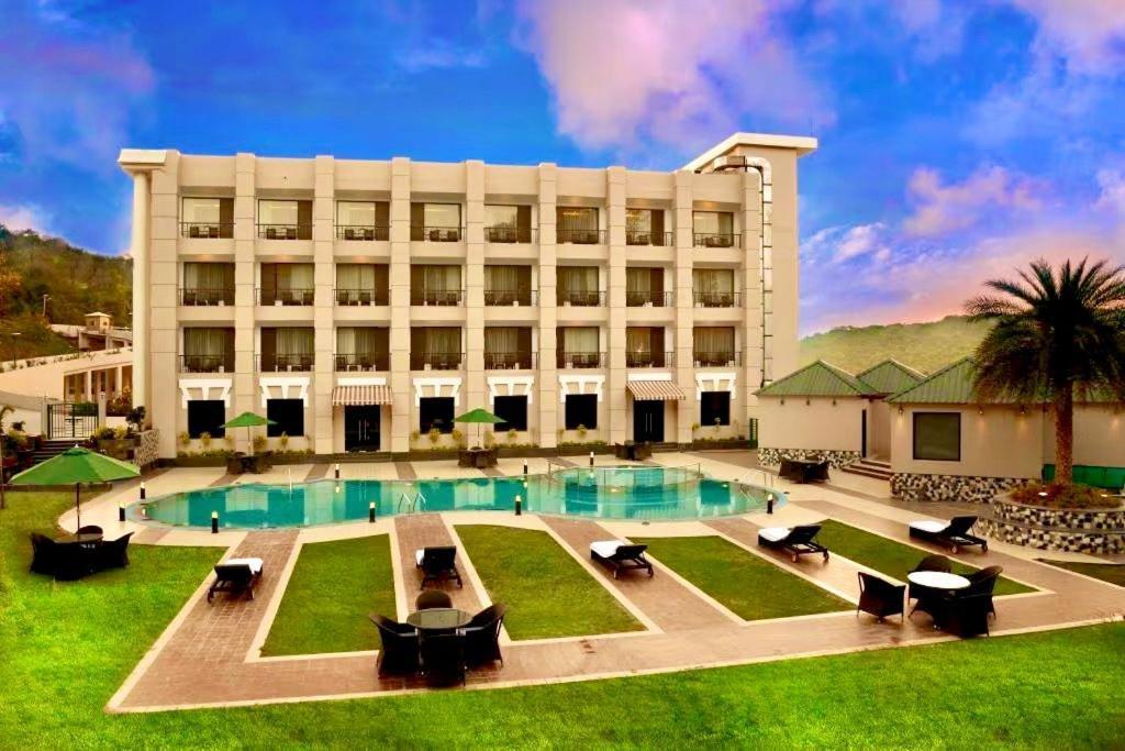 Golden Tulip Chandigarh, Panchkula Eksteriør bilde